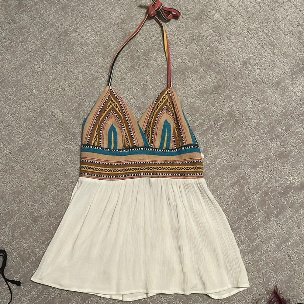 Cute little festival top